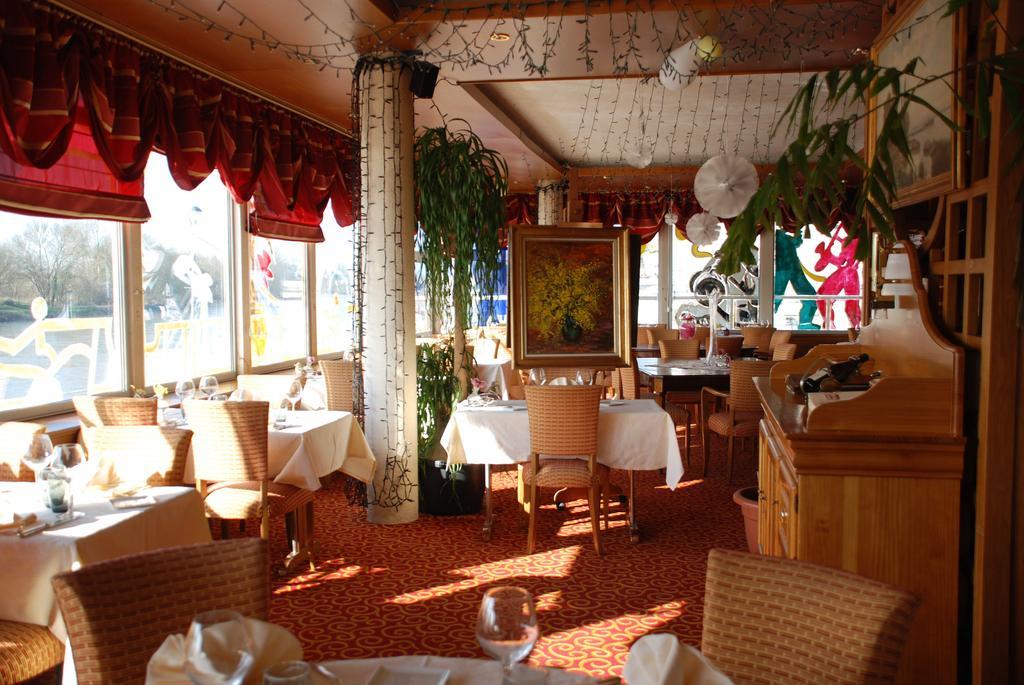 Hotel Restaurant Le Bellevue Montrichard 3 Etoiles Eksteriør billede