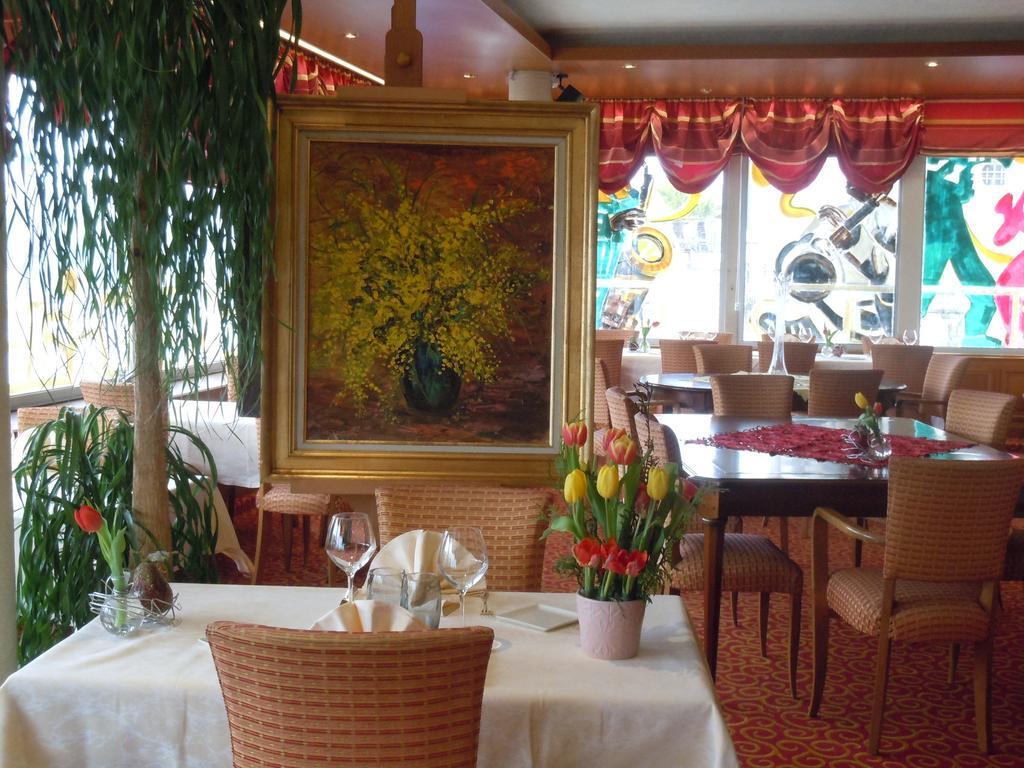 Hotel Restaurant Le Bellevue Montrichard 3 Etoiles Eksteriør billede